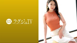 Luxury TV 1582 现役AV女优「初音实里」因为想和对方做爱而出现在Luxury TV！不仅长得可爱，成年女性的性感也很吸引人！被一副风华绝代的身躯搅得心神不宁！ ！ MGS更多