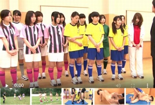 開幕！女子全裸サッカー 1